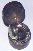 inkwell1.dib.jpg (9791 bytes)